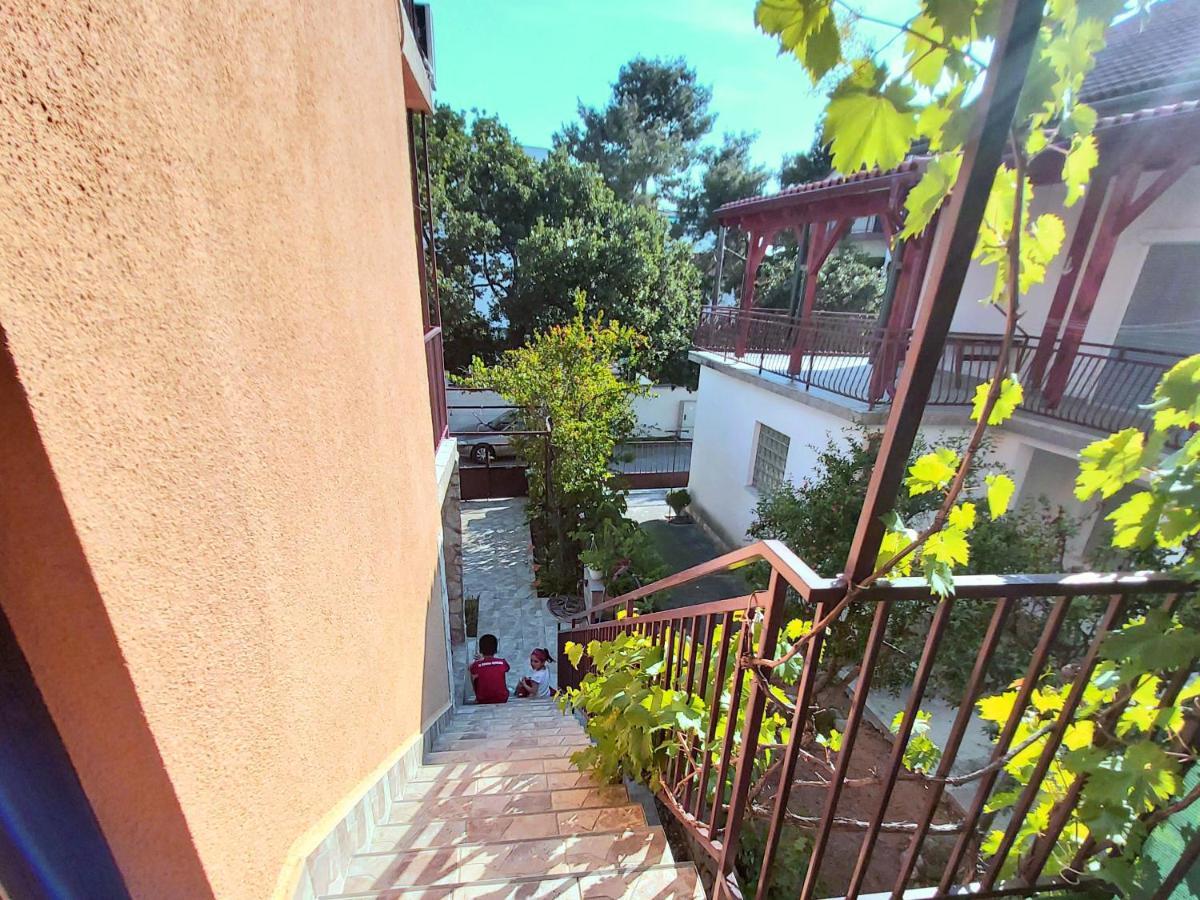 Apartman Arija-Pino Vodice Luaran gambar