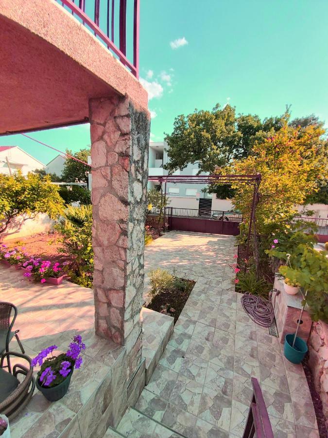 Apartman Arija-Pino Vodice Luaran gambar
