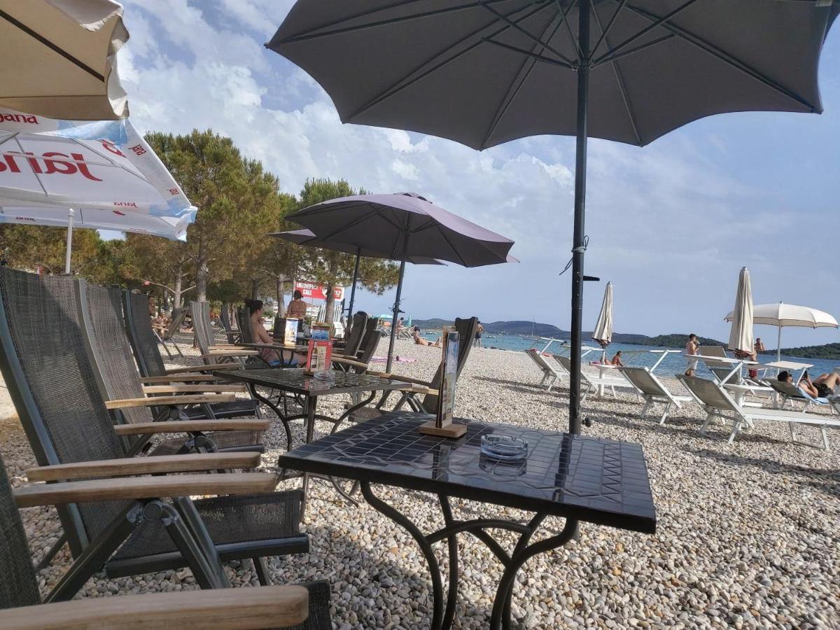 Apartman Arija-Pino Vodice Luaran gambar