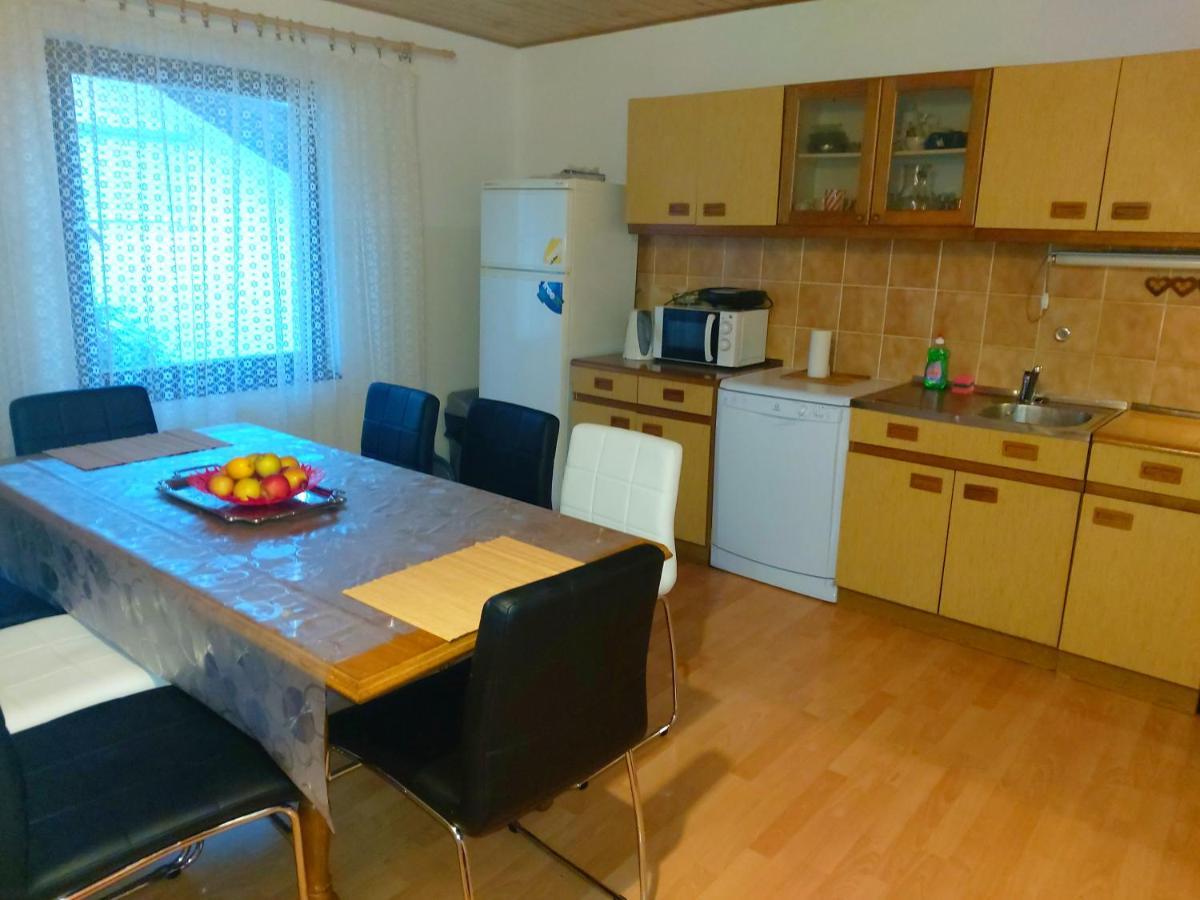 Apartman Arija-Pino Vodice Luaran gambar