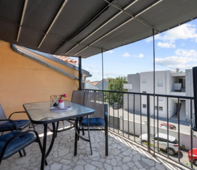 Apartman Arija-Pino Vodice Bilik gambar